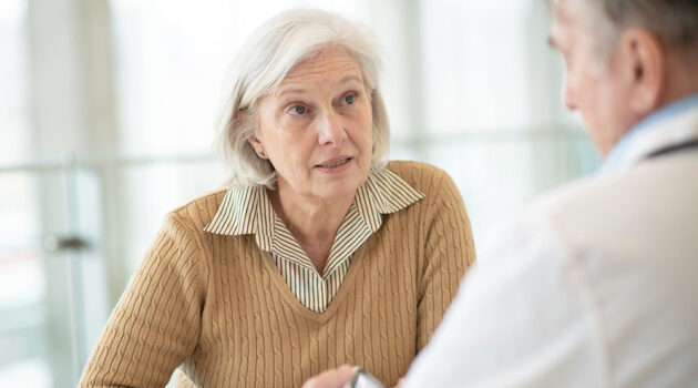 patient talking with doctor.